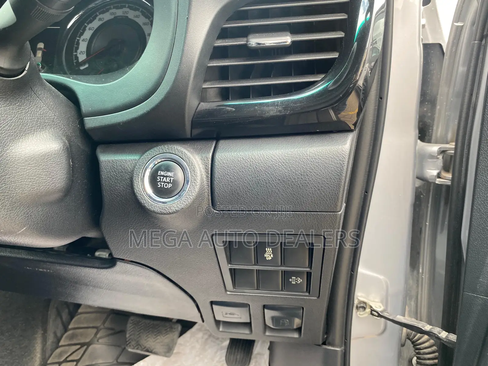 Toyota Hilux 2018 Gray