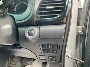 Toyota Hilux 2018 Gray