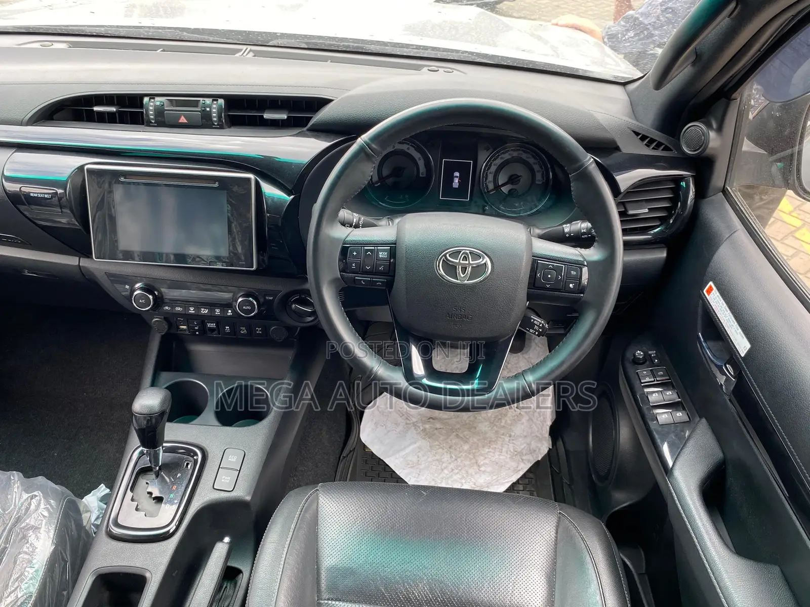 Toyota Hilux 2018 Gray