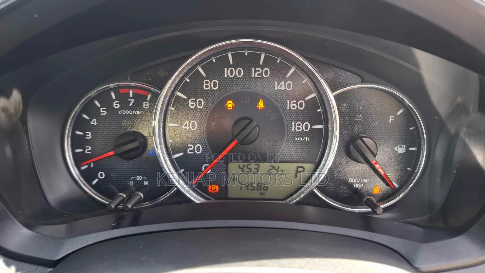 Toyota Axio 1.5 Hybrid 2WD 2018 White