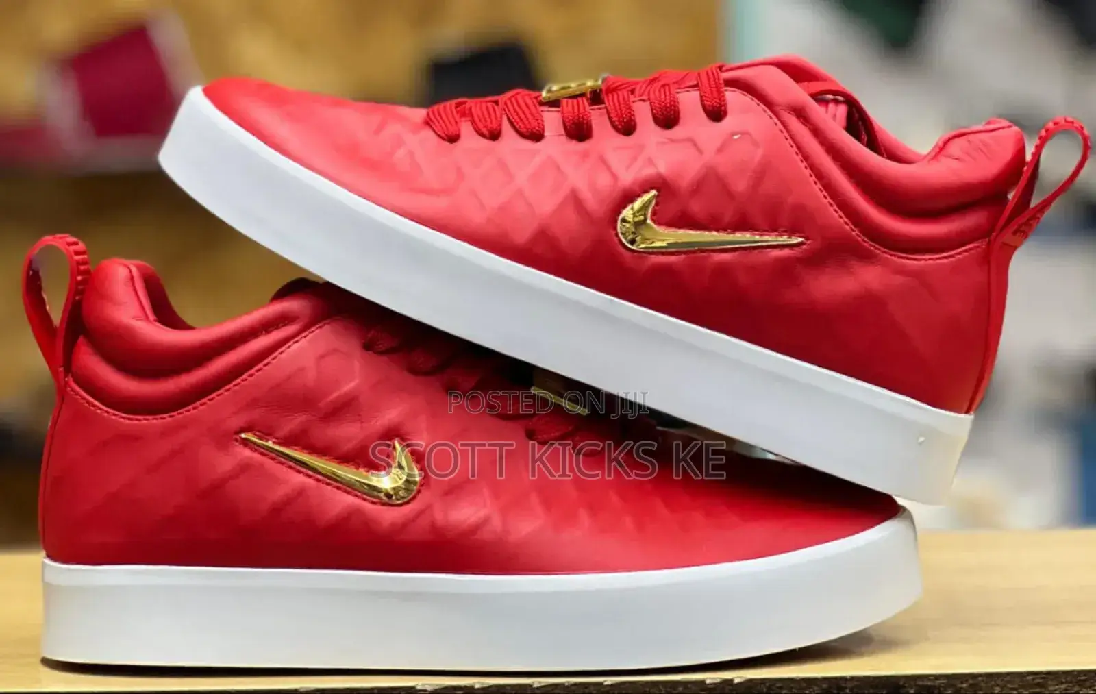 Nike Tiempo