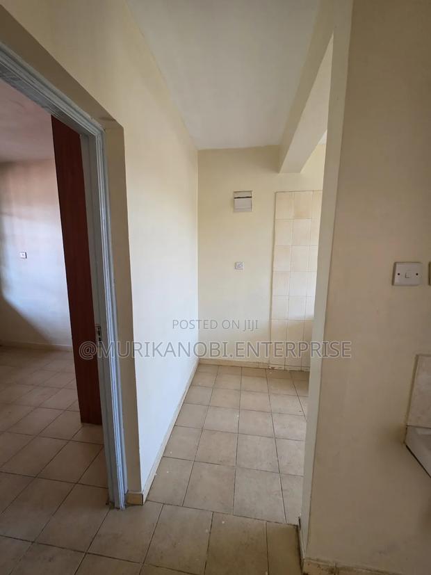 2bedroom House - thumbnail 5