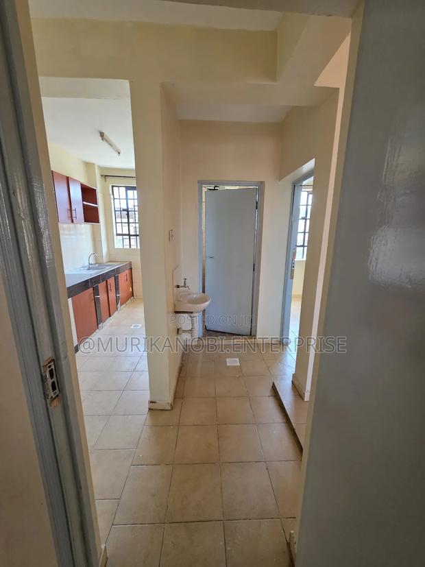 2bedroom House - thumbnail 9