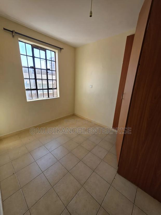 2bedroom House - thumbnail 12