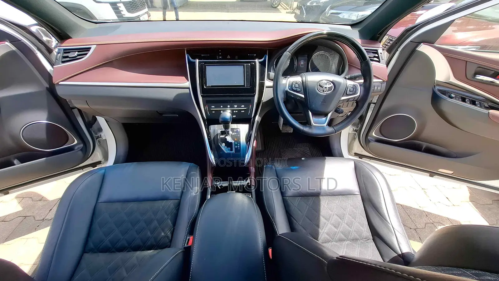 Toyota Harrier 2019 White