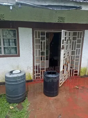 4bdrm Farm House in Soy for sale