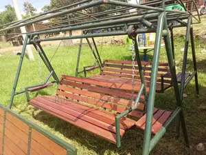 Family Swings/Shade