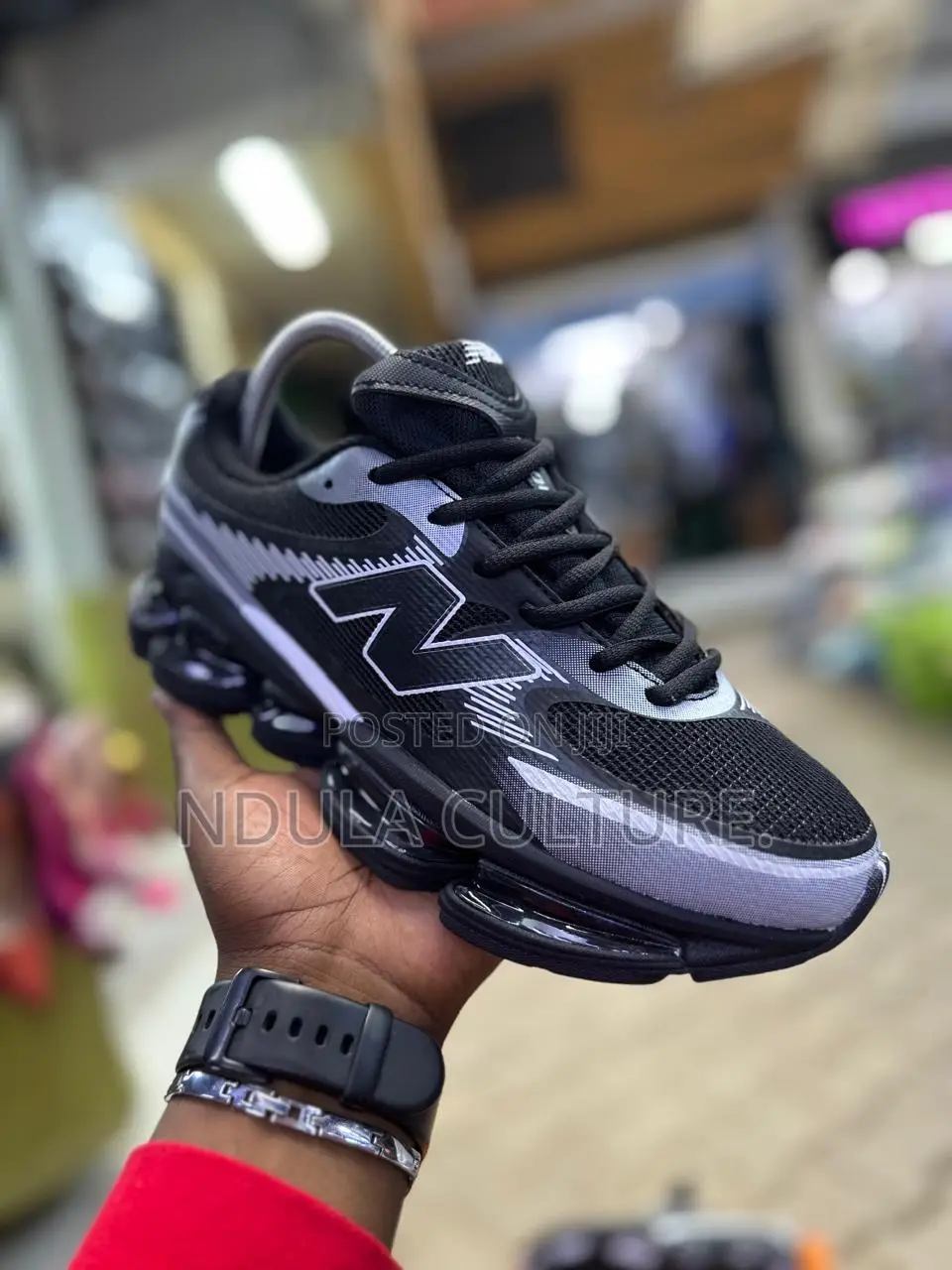 New Balance 2000