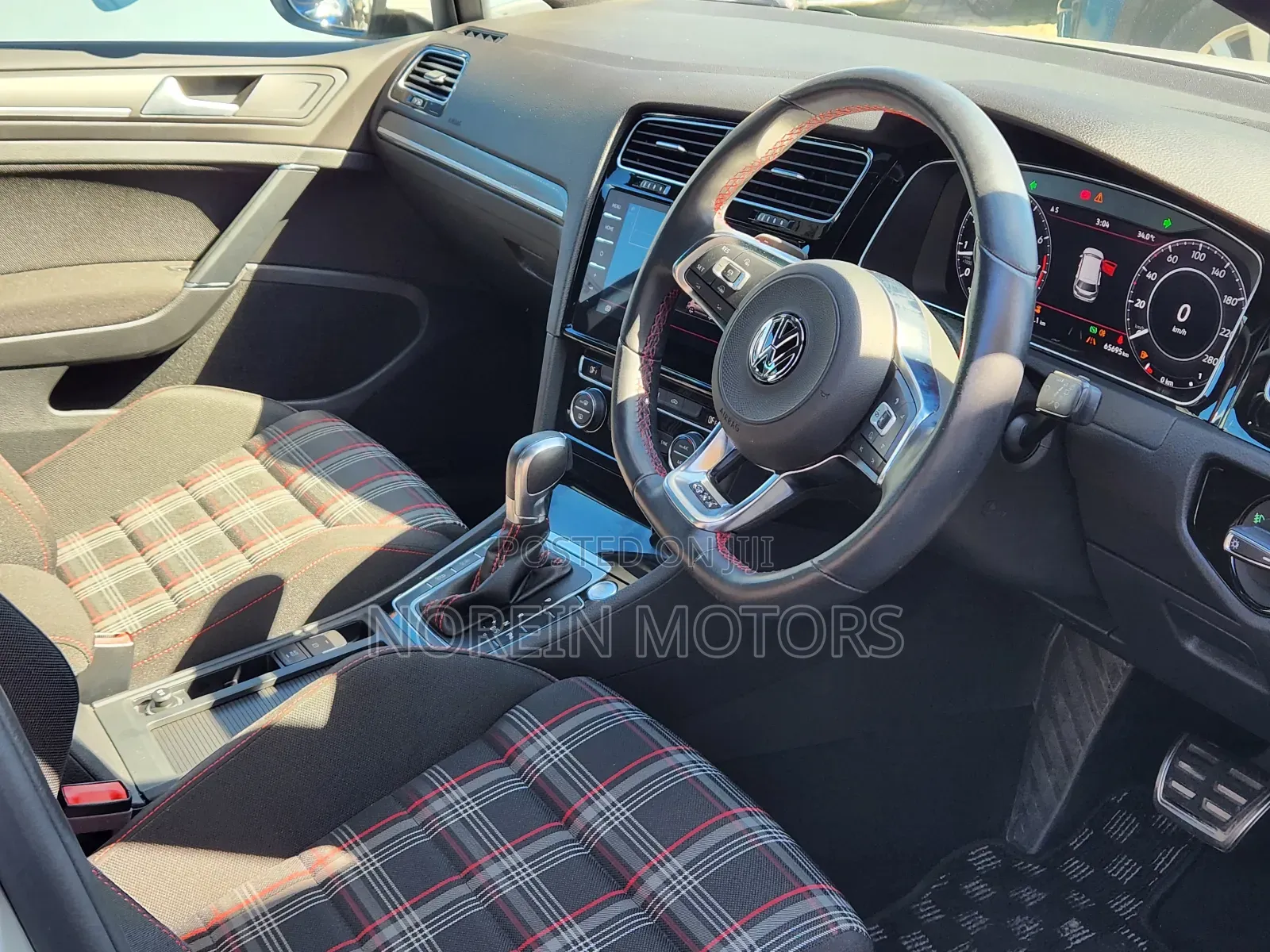 Volkswagen Golf 2019 White