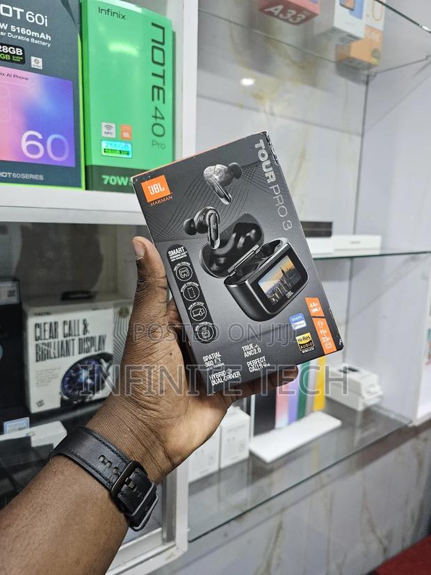 Jbl Tour Pro 3 Noise Cancelling True Wireless Earbuds With Smart Case - thumbnail 3