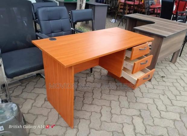 Chery 1.2m Office Desk - main view