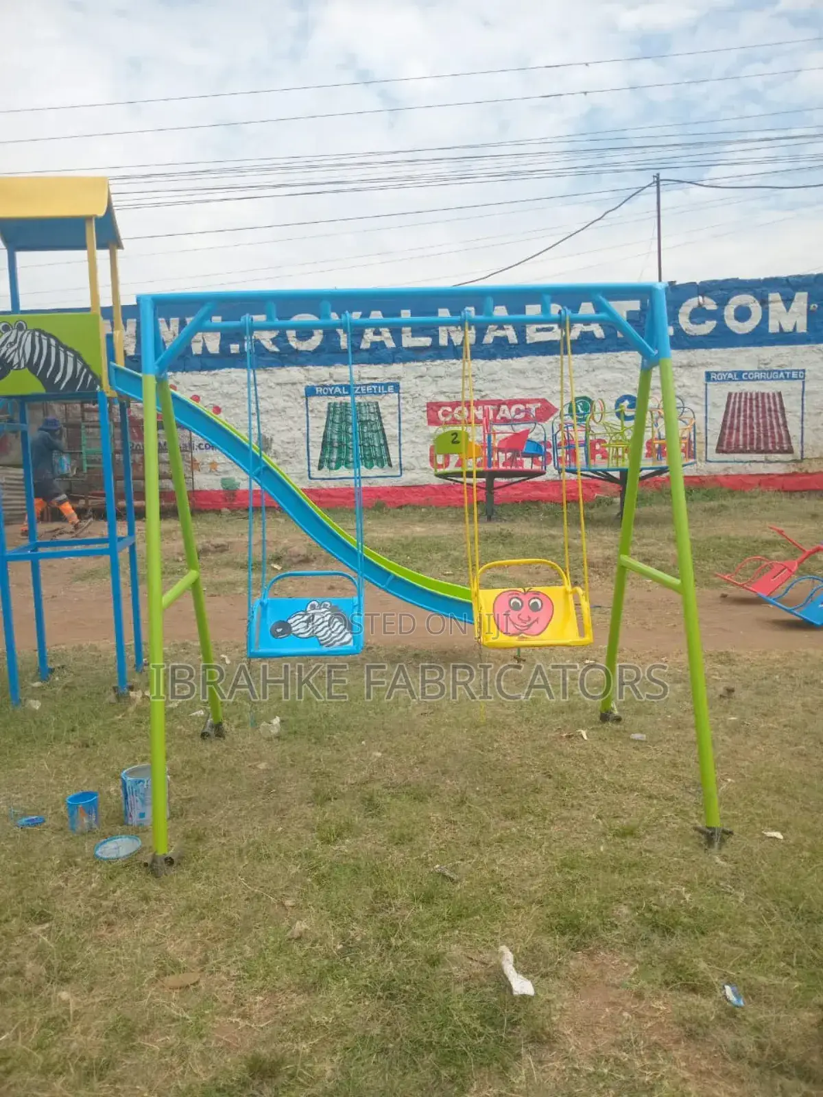 Kindergarten Outdoor Kids Swings Set