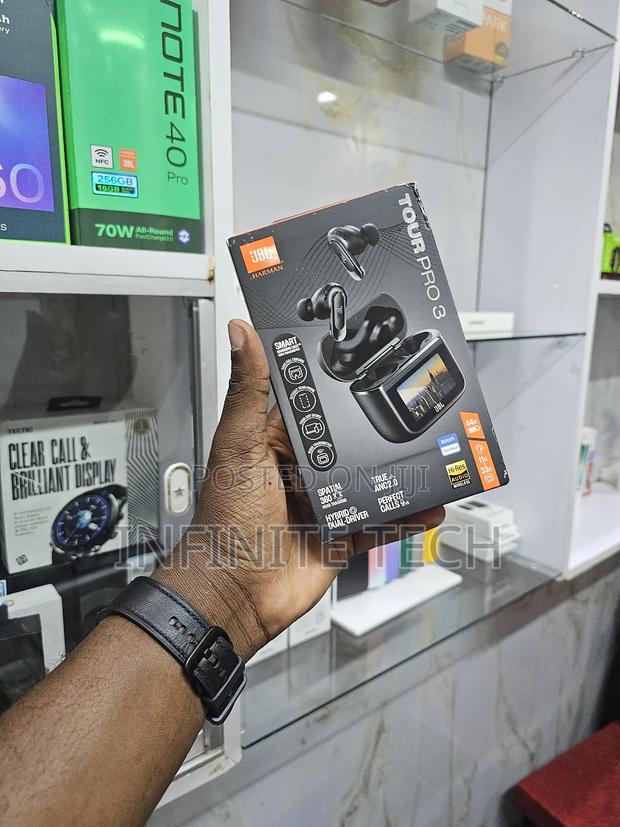 Jbl Tour Pro 3 Noise Cancelling True Wireless Earbuds With Smart Case - thumbnail 4