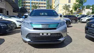 Toyota Harrier 2018 Silver