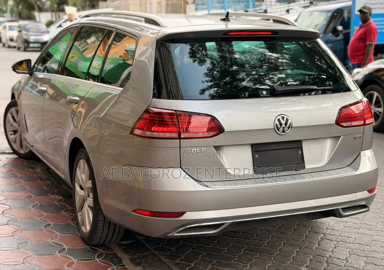 Volkswagen Golf TSI SE FWD 2018 Gold