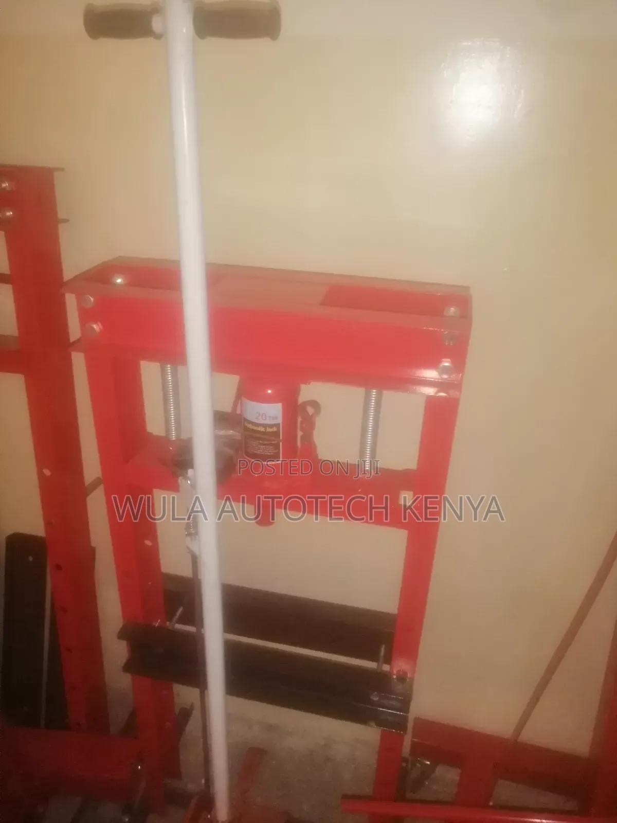 Heavy Commercial High Quality Pressing Machine 20tn Sunshine