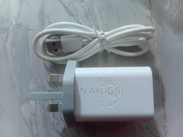Type C Fast Charger Head Plus Free Cable - thumbnail 2