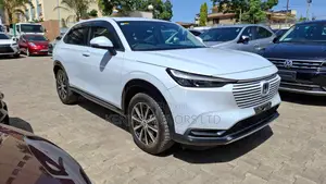 Honda Vezel 2021 White