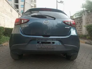 Mazda Demio 2019 Blue