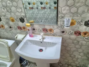 Studio Airbnb, Mombasa