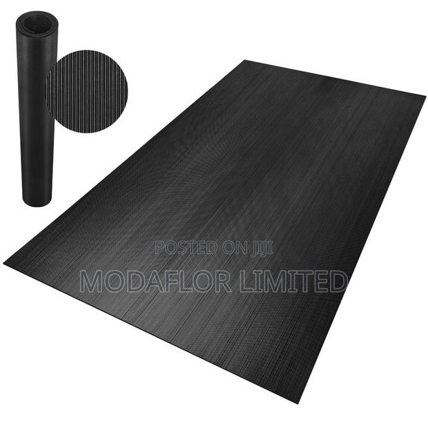 Ribbed Mat 4mm – Ideal for Garages Workshops