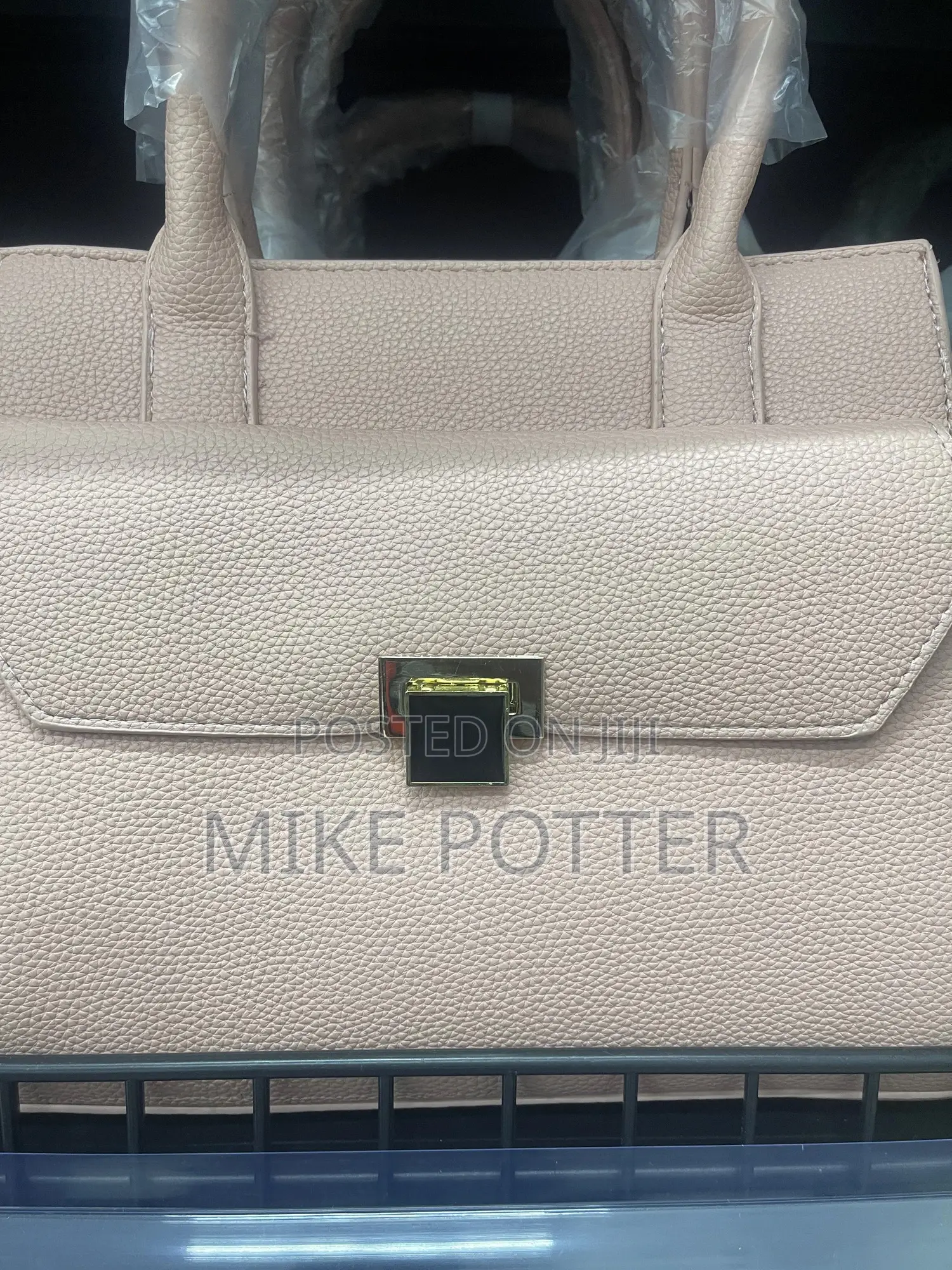 Leather Ladies Handbag