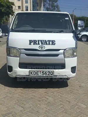 Toyota HiAce 2014 White