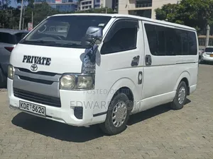 Toyota HiAce 2014 White