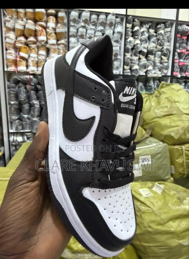 Sb Nike Shoe - thumbnail 3