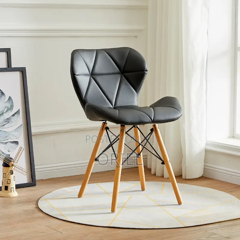 Dining Chair : Contemporary Eames Dining Chair