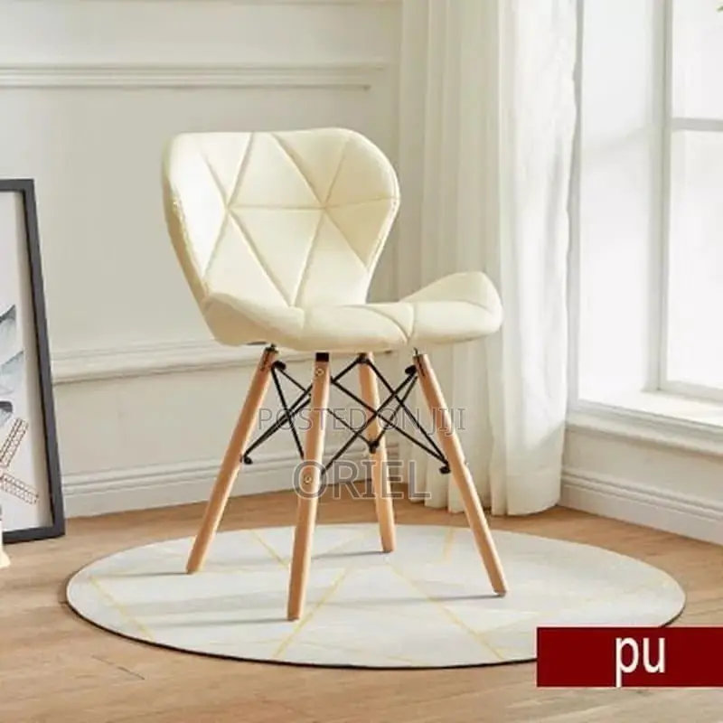 Dining Chair : Contemporary Eames Dining Chair