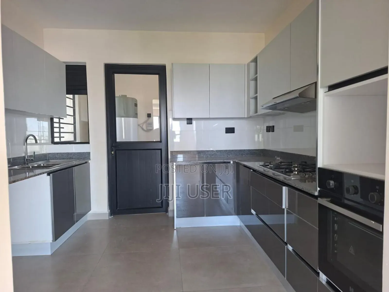 3bdrm Apartment in General Mathenge, Westlands for rent
