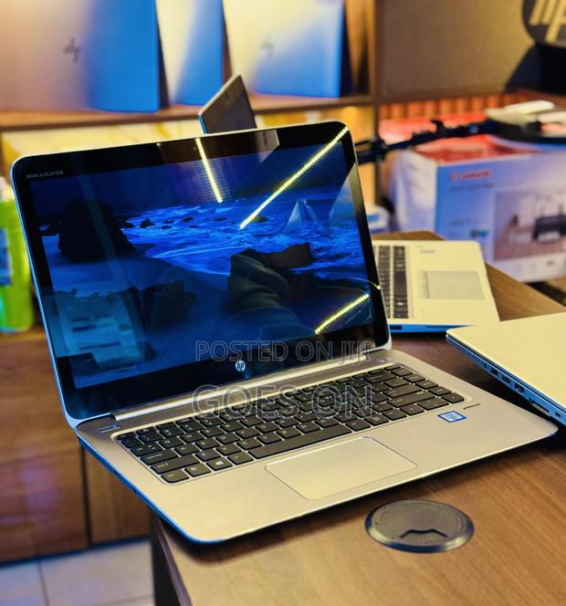 New Laptop HP EliteBook 1040 G3 8GB Intel Core I5 SSD 256GB - thumbnail 4