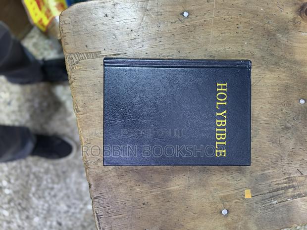 Brand New Black Pocket Holy Bible – Compact Classic Edition - thumbnail 3