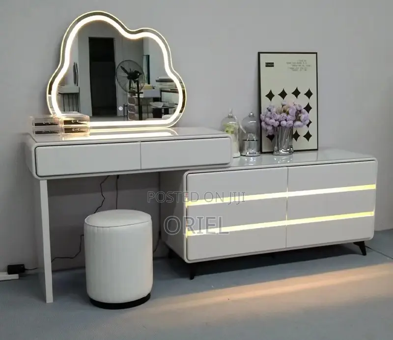 Dressing Table : Makeup Dressing Led Lighted Fixed Mirror