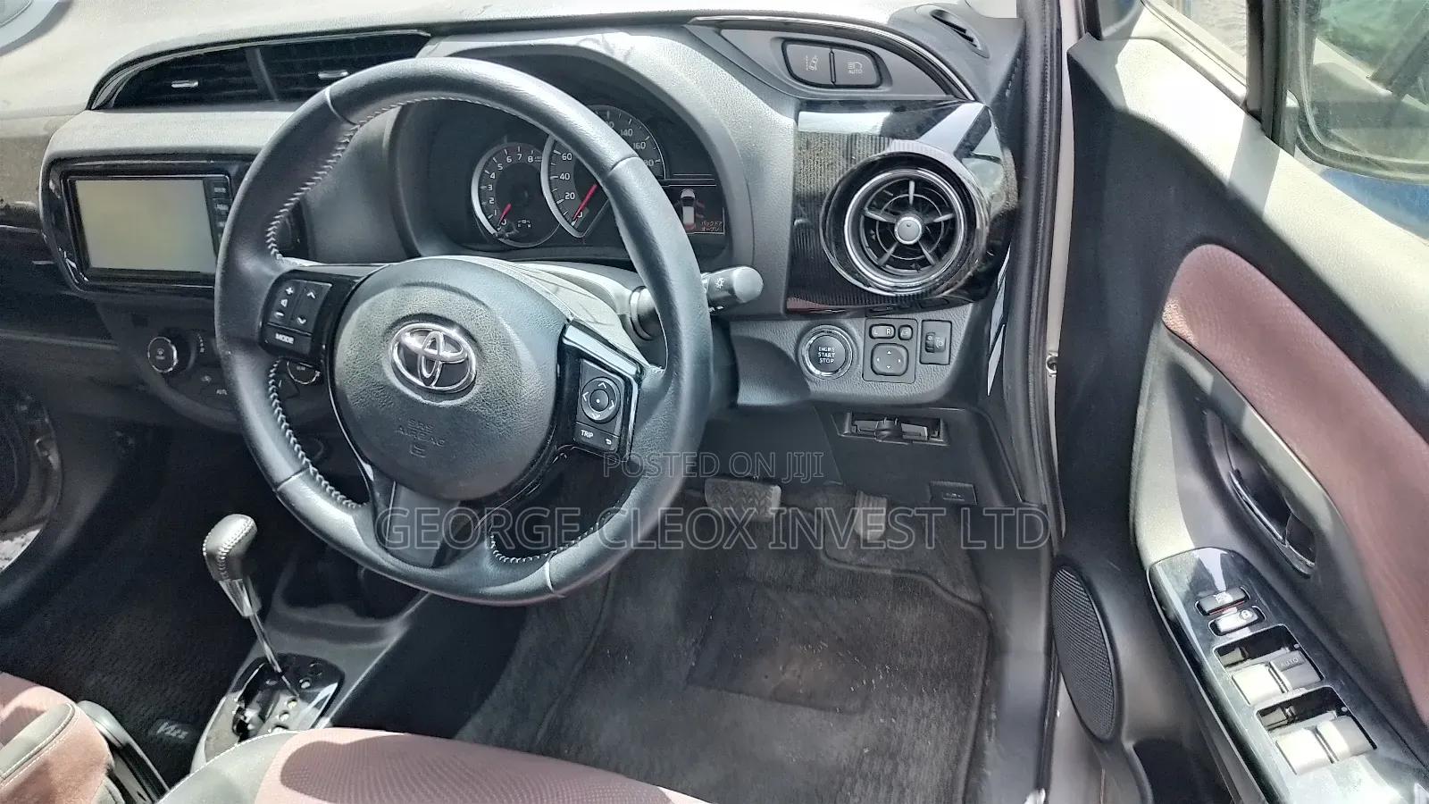 Toyota Vitz 2019 Gold