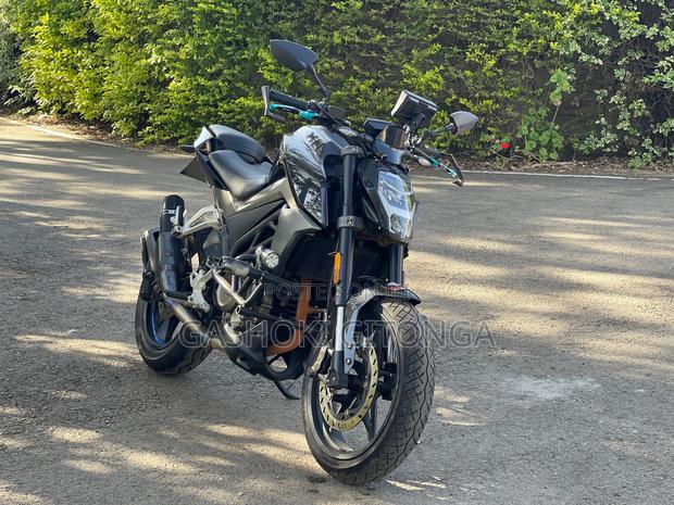 CFMoto 300NK 2019 Black - main view