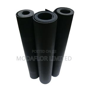 Plain Rubber Mat – Flat Rubber Flooring - main view