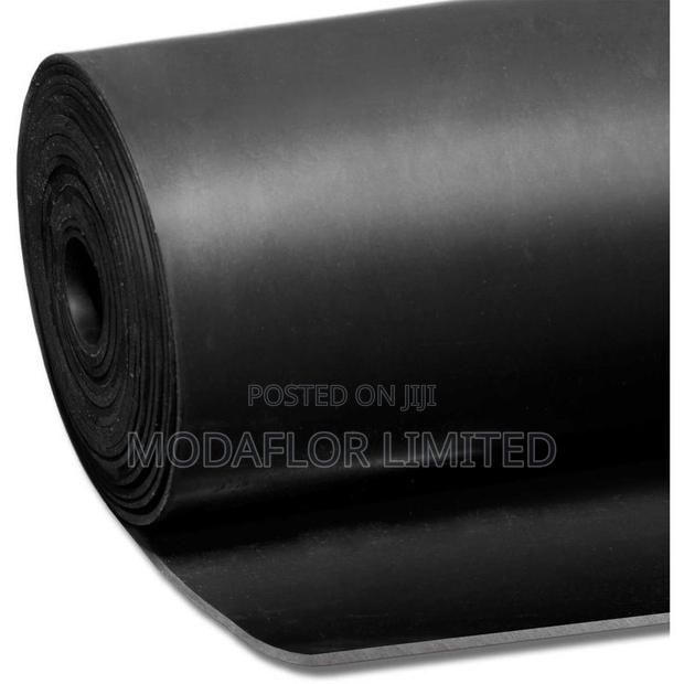 Plain Rubber Mat – Easy to Clean Flooring