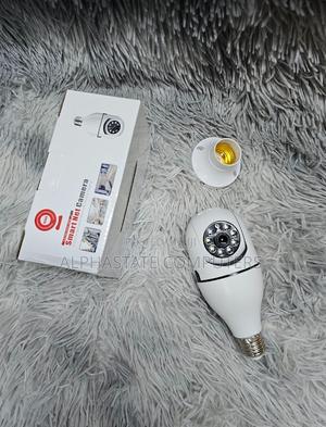 Bulb PTZ Camera Smart Home Security Camera With Auto Motion Tracking - thumbnail 2