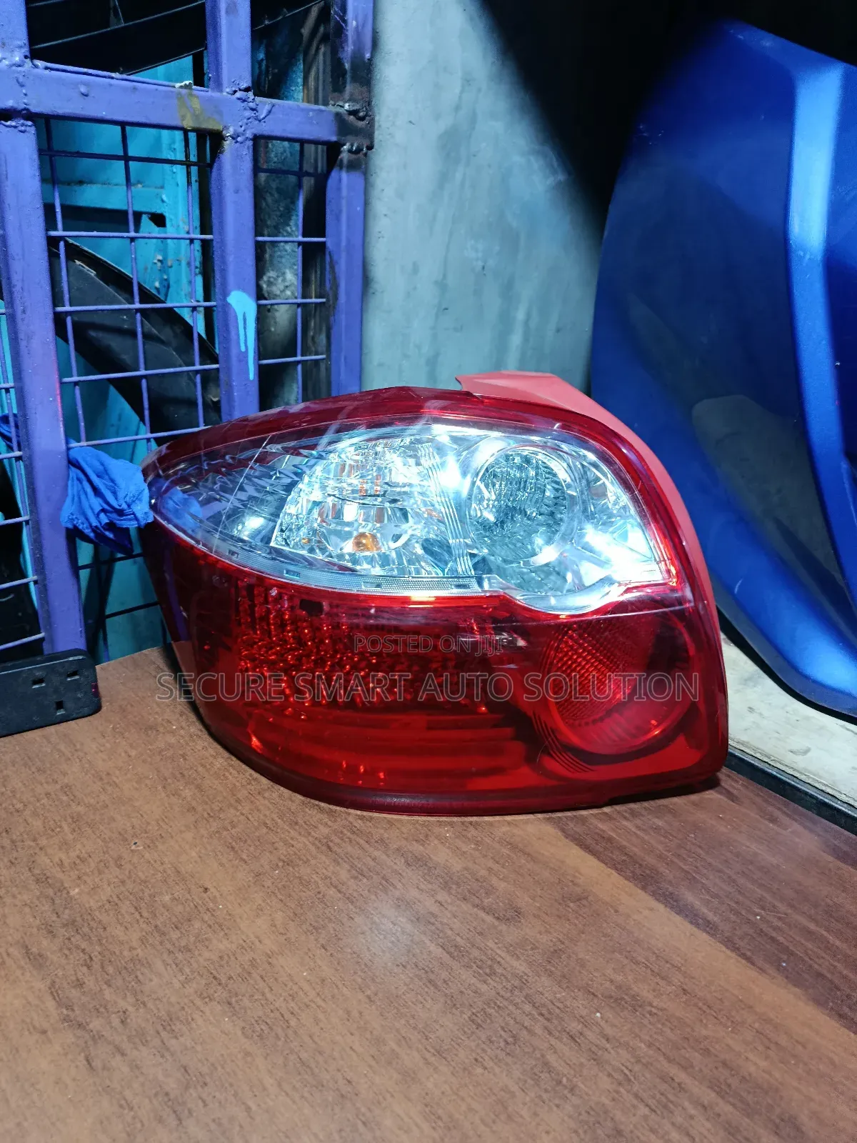 Auris 2010 Taillight