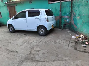 Daihatsu Mira 2012 White