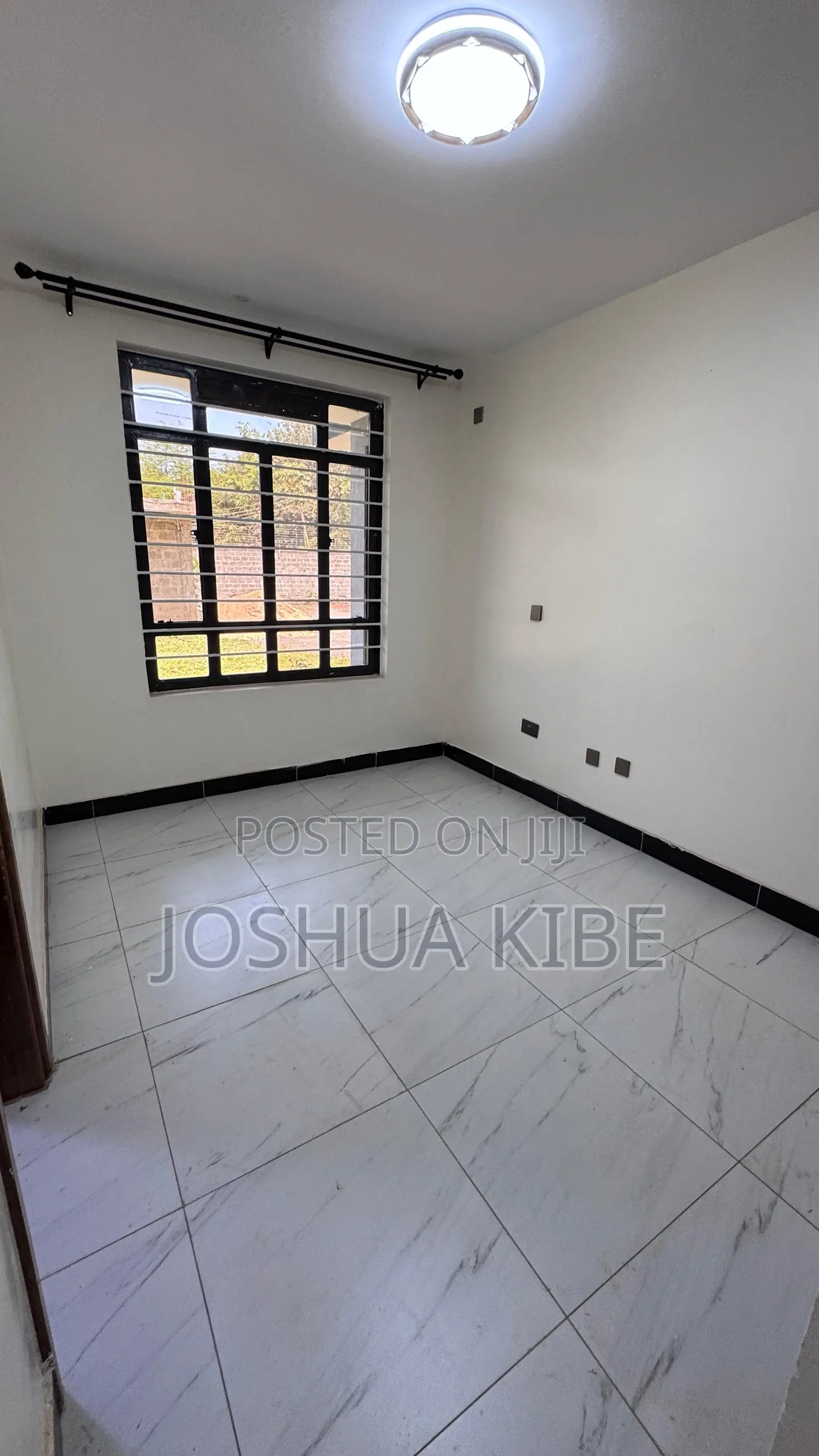 5bdrm Mansion in Roysambu for rent