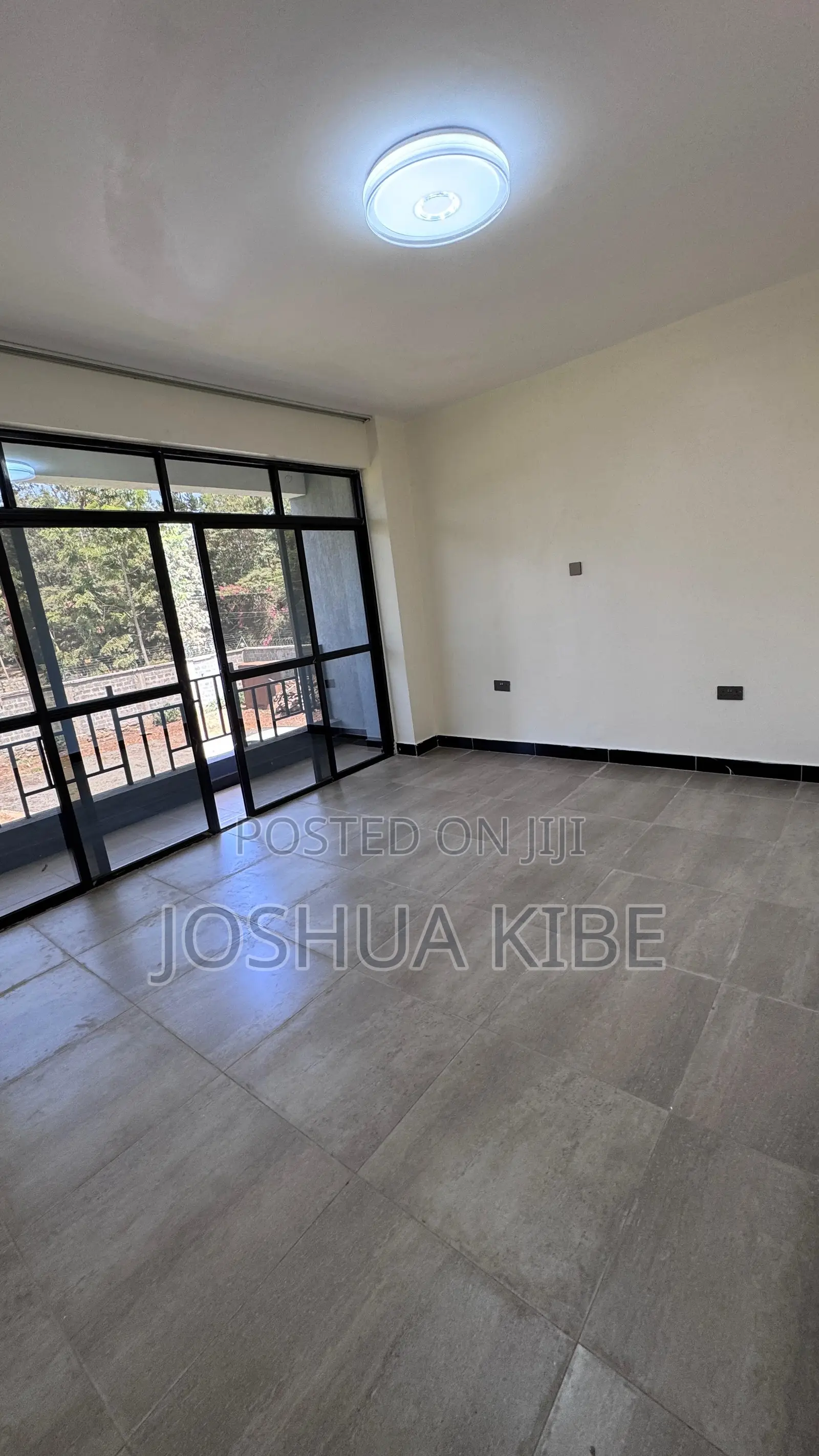 5bdrm Mansion in Roysambu for rent
