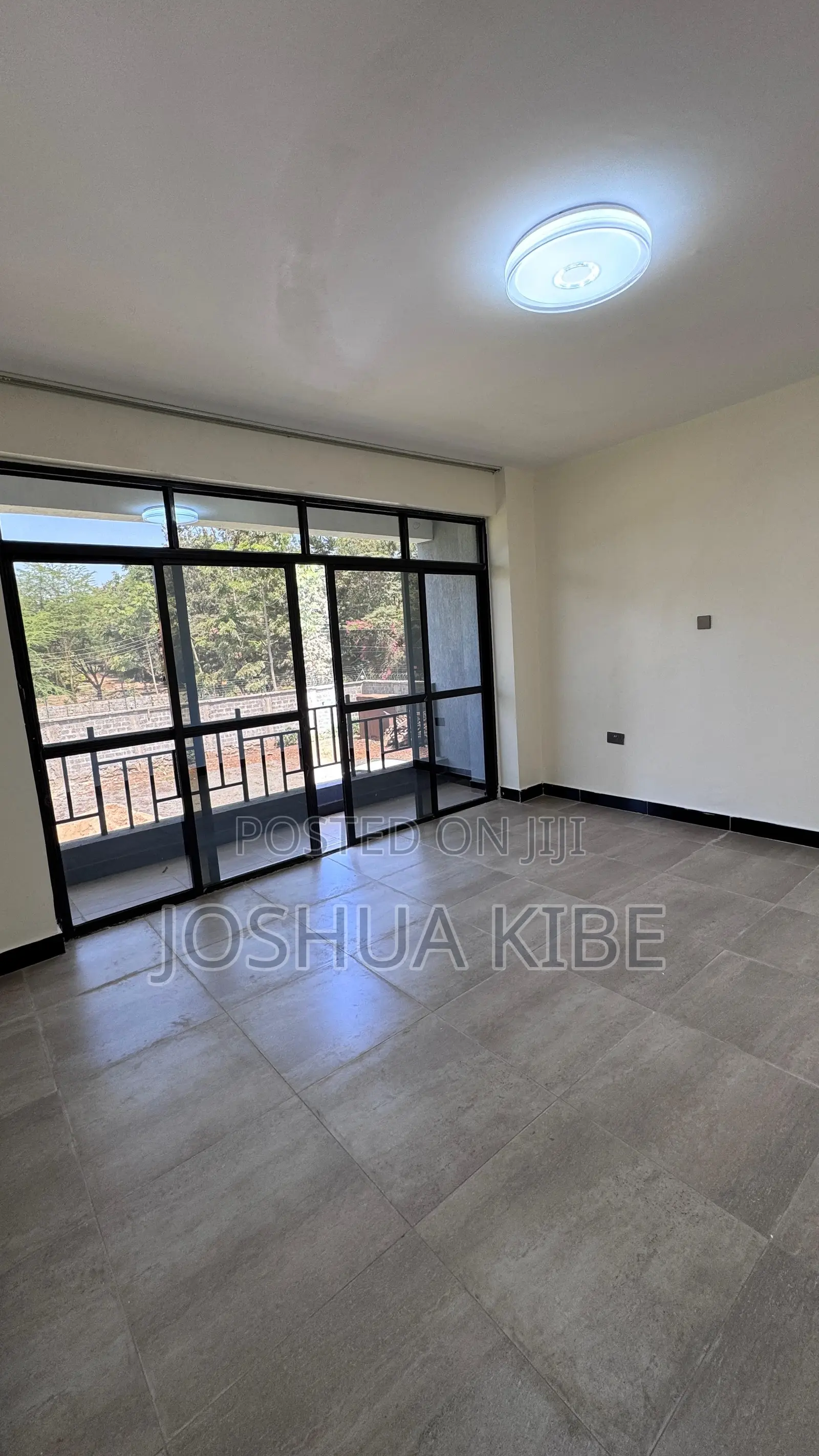 5bdrm Mansion in Roysambu for rent