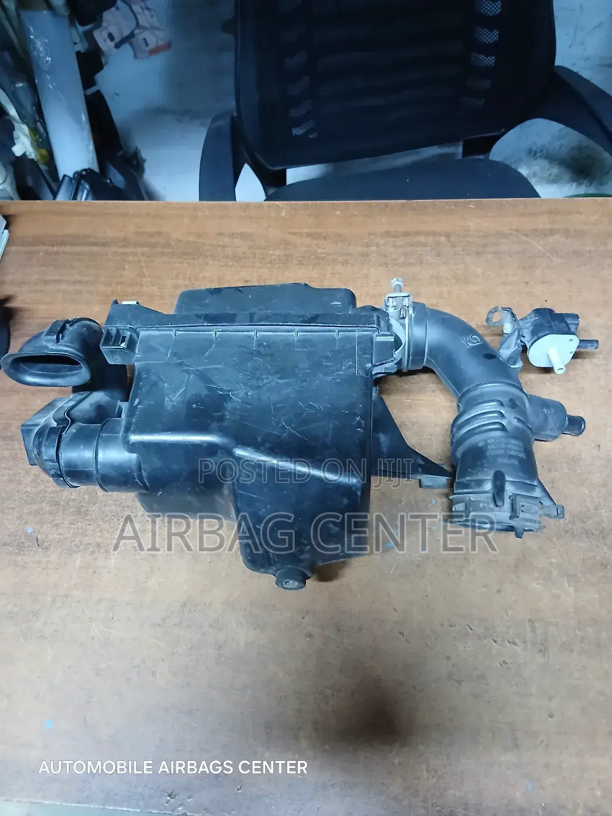 Ractis 2005-2010 Air Cleaner Element / Housing
