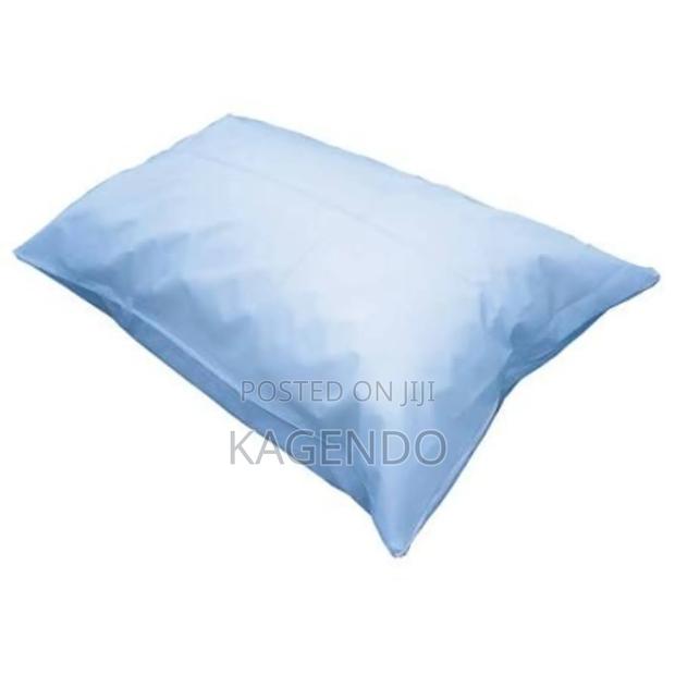 Hospital Pillow With Mackintosh – Fiber Filled Waterproof
