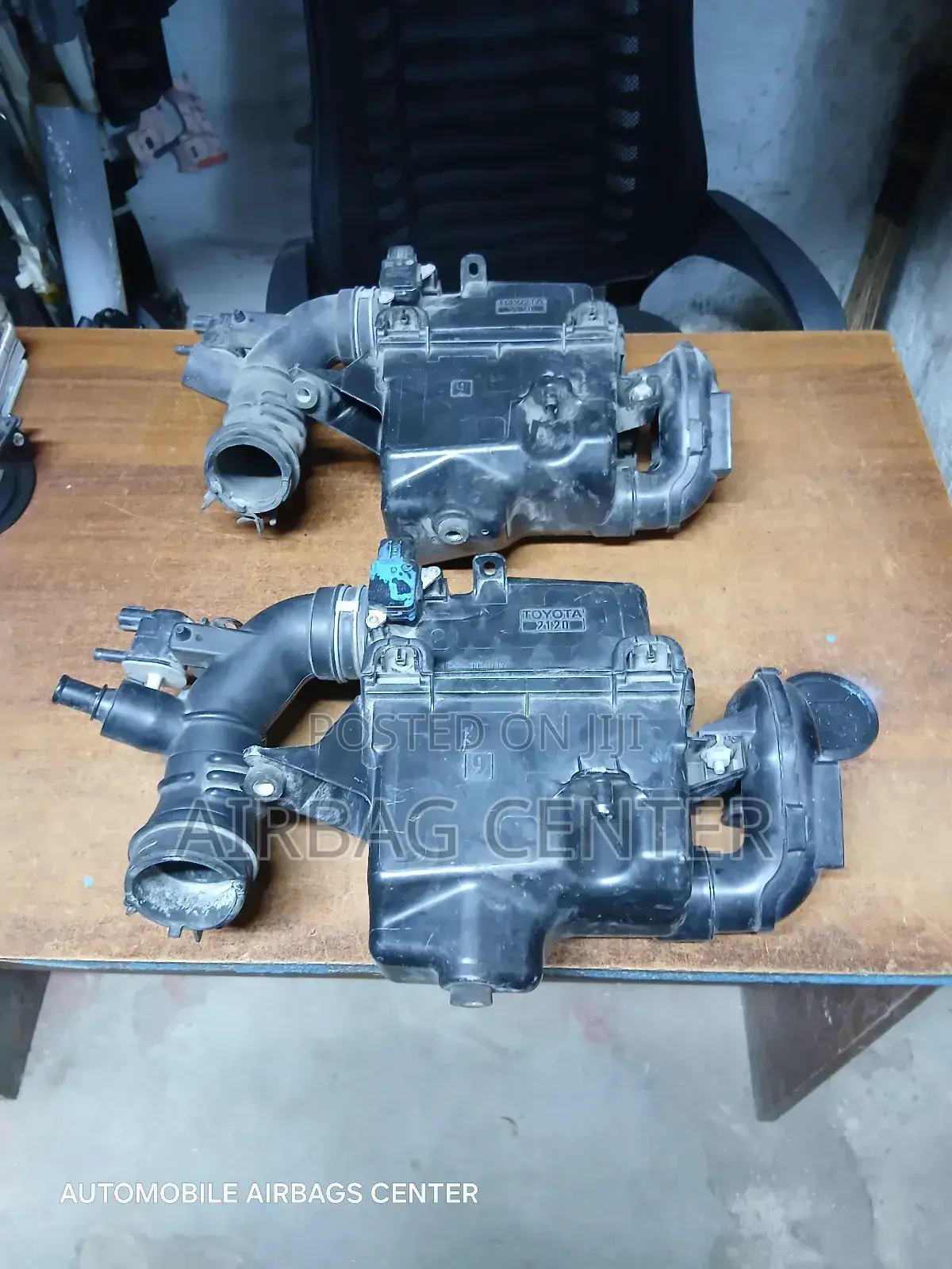 Toyota Prius Air Cleaner Housing/ Element