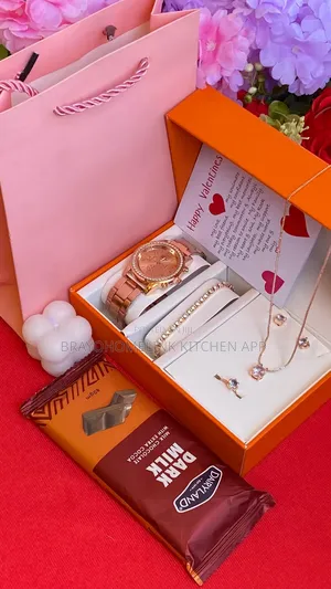 Hot Valentines Ladies Gift Set