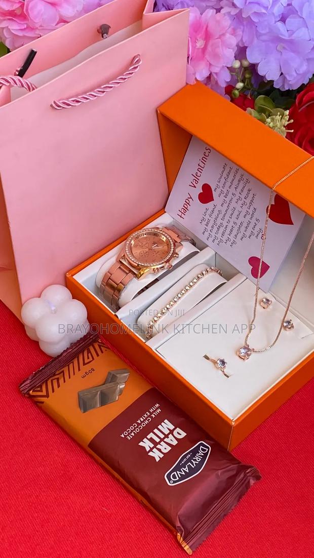 Hot Valentines Ladies Gift Set - thumbnail 6